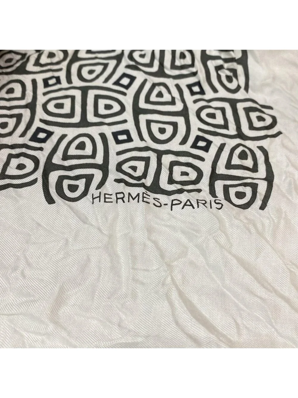 Hermes Shawl Carre Dark Gray White Black Cotton Silk Scarf - Picture 4 of 6
